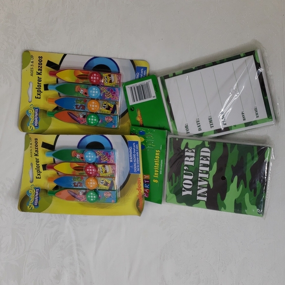 Kids Party Supplies Invitations and Kazoos - Picture 2 of 3